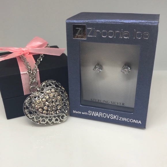 Swarovski Crystal diamond studs